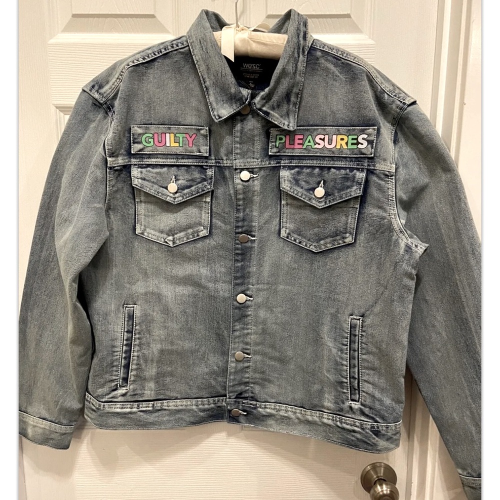 WESC Trucker GUILTY PLEASURES THRILLS Denim Jean Jacket Mens Large Womens XL 90s